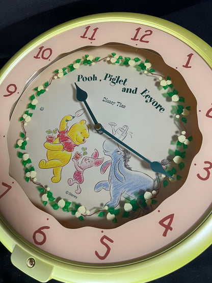 Seiko Disney Time FW538M "Winnie The Pooh, Piglet, & Eeyore" Musical Decorative Wall Clock from Japan