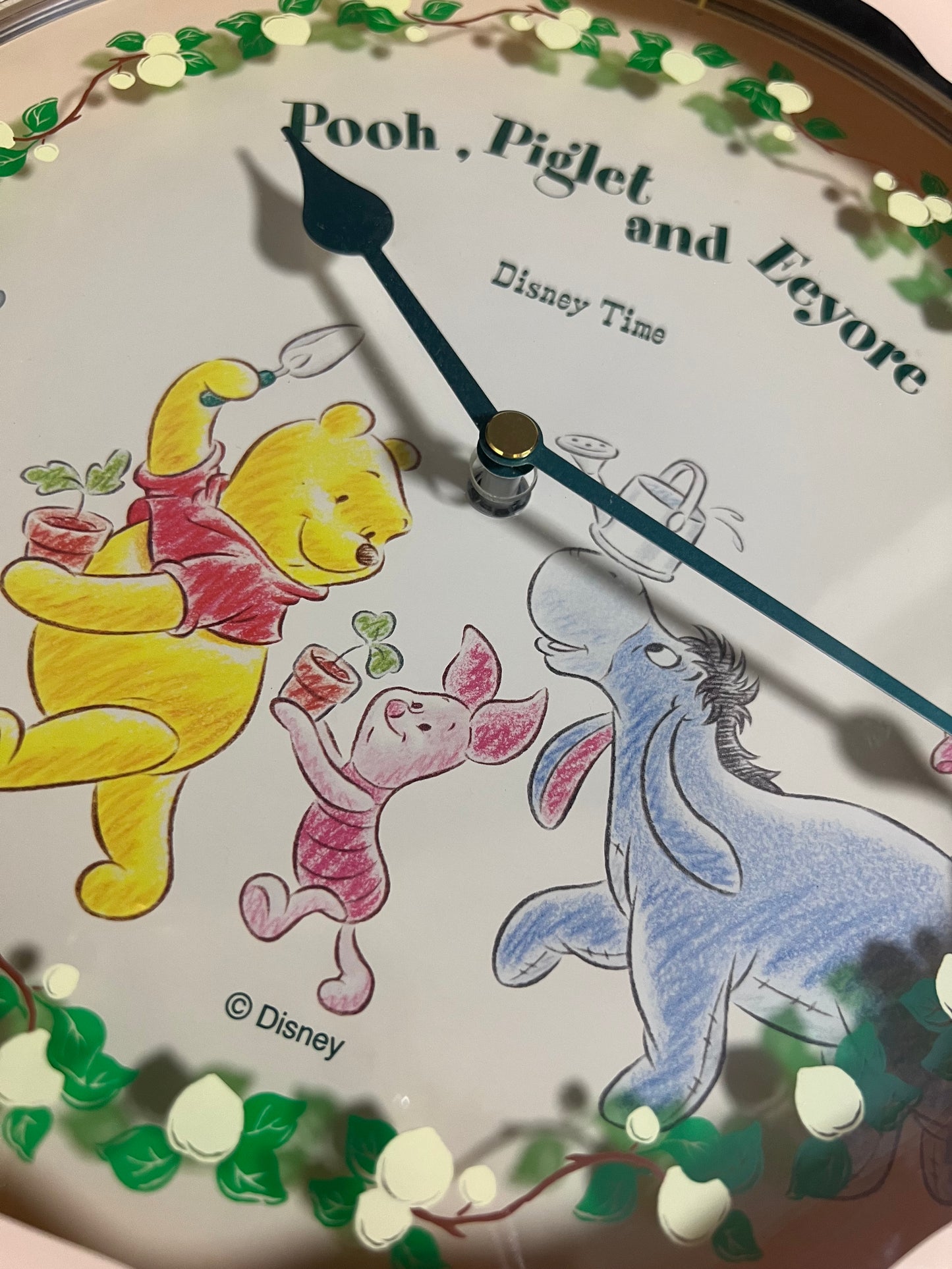 Seiko Disney Time FW538M "Winnie The Pooh, Piglet, & Eeyore" Musical Decorative Wall Clock from Japan