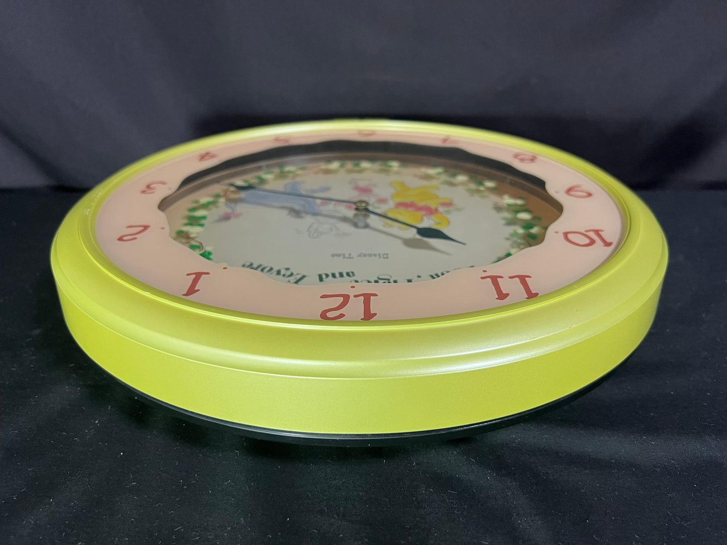 Seiko Disney Time FW538M "Winnie The Pooh, Piglet, & Eeyore" Musical Decorative Wall Clock from Japan